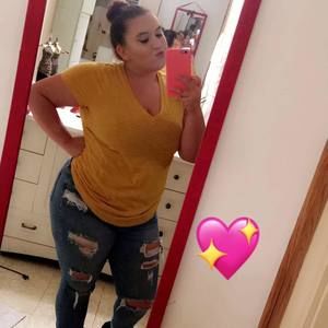 Meet your Posher, Fallon shea